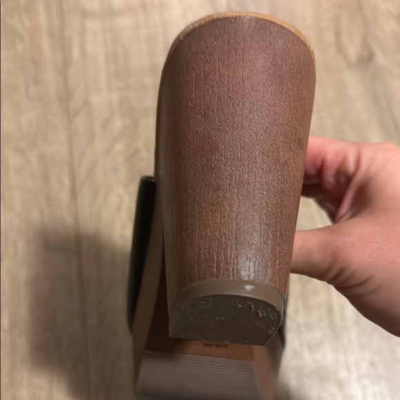 Women's Black Slide Sandals - Picture 6 of 6